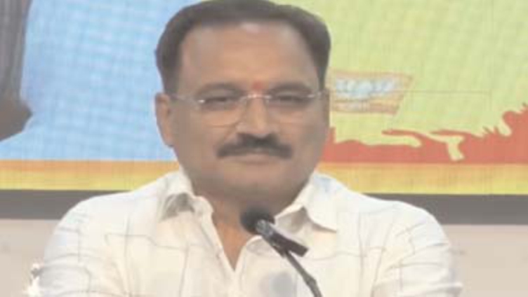 सहानुभूतिप्राप्त्यर्थं आप केजरीवालस्य उपरिआक्रमणं कर्तुं शक्नोति-विरेन्द्रसचदेवः