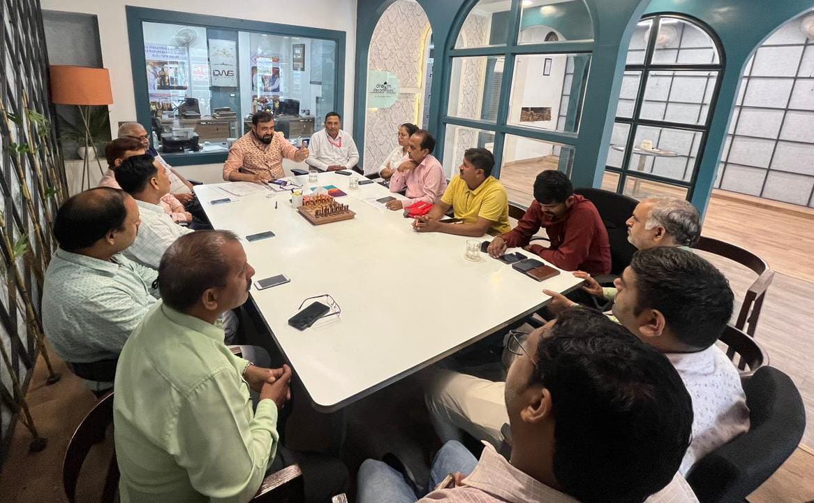 अखिल भारतीय लघु एवं मध्यम समाचार पत्र महासंघ उत्तर प्रदेश इकाई इत्यस्य संगोष्ठी सम्पन्ना