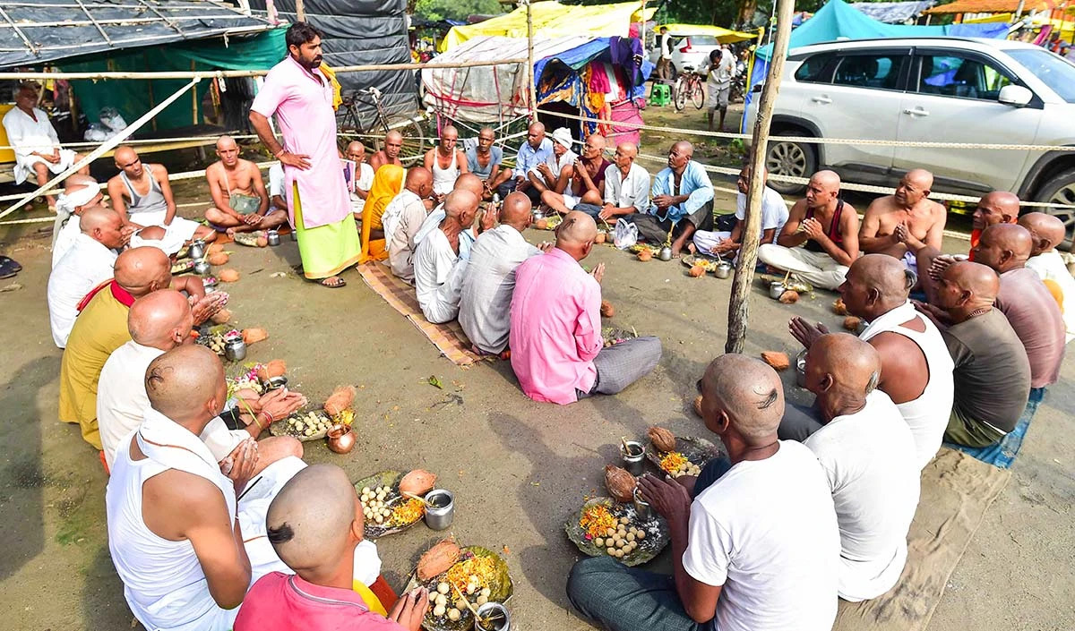 सर्वस्य जीवस्य कल्याणं पंचग्रासेषु निहितम् अस्ति