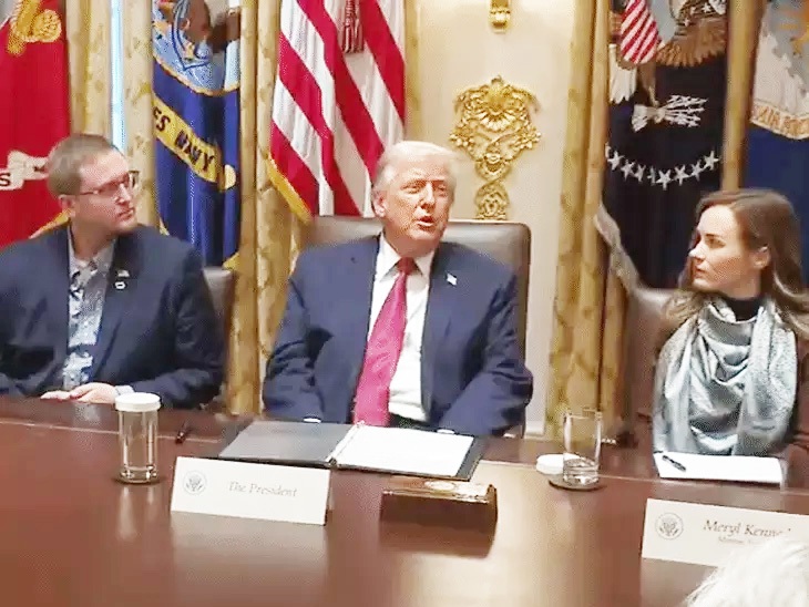 ट्रम्पः अवदत्-भारतस्य कारणेन अमेरिकनकृषकाः धनस्य हानिम् अनुभवन्ति-सस्तेषु तण्डुलेषु प्रेषणं कुर्वन्ति, यस्य कारणात् ते सम्यक् मूल्यं न प्राप्नुवन्ति; अतिरिक्तशुल्कं आरोपयिष्यति