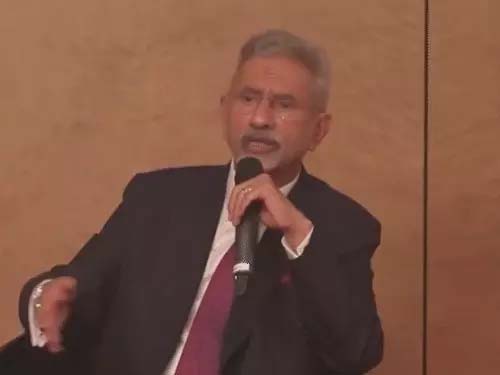 जयशज्र्रः वेनेजुएलादेशस्य स्थितिविषये चिन्ताम् अव्यक्तवान्-उक्तवान्- अस्माकं सम्बन्धाः उत्तमाः सन्ति, संवादद्वारा समस्यायाः समाधानं कुर्वन्तु; अमेरिकादेशेन आक्रमणं कृतम् आसीत्