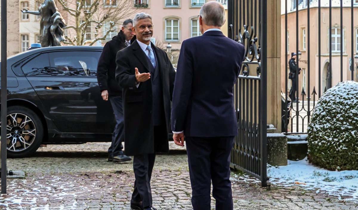 वैश्विकराजनीतिं स्थिरीकर्तुं भारतं, प्रâांस् च मिलित्वा कार्यं कर्तव्यम्-जयशंकरः