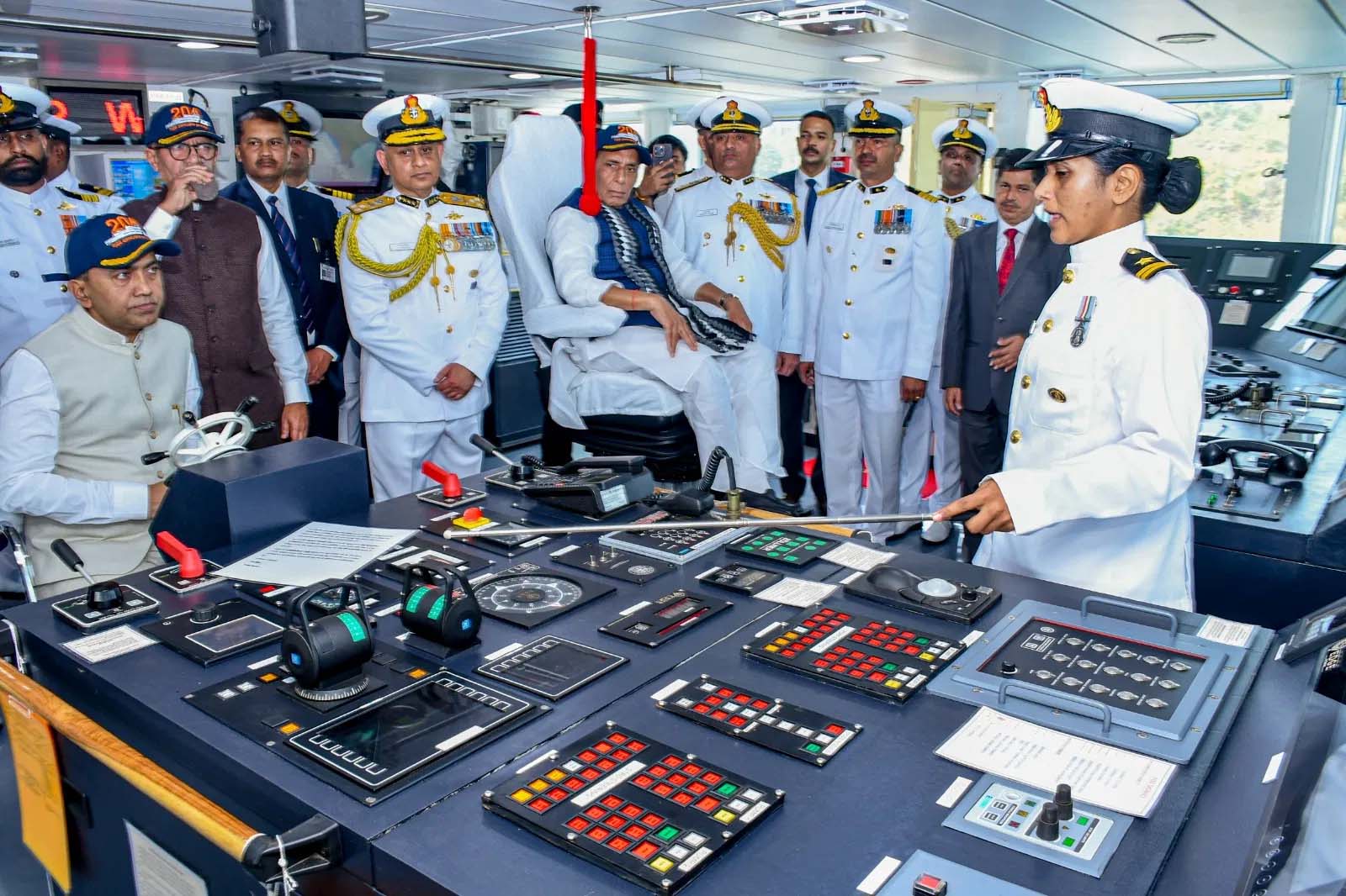 समुद्रप्रतापः-प्रधानमंत्री नरेन्द्र मोदी महाभागेन उक्तवान्-भारते बलं प्राप्तम्; स्वदेशी प्रदूषण नियन्त्रण जहाज समुद्र प्रताप प्रक्षेपित