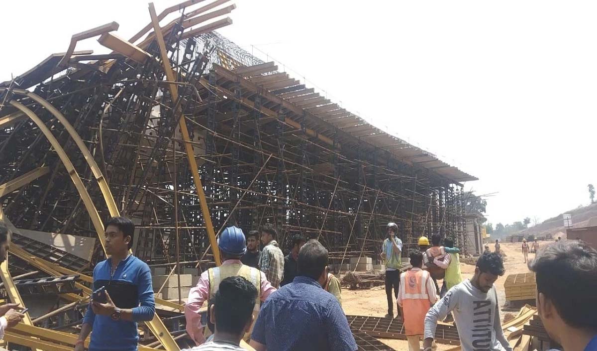 तमिलनाडुः नीलगिरीमण्डले निर्माणस्थले पश्चिमबङ्गदेशस्य त्रयः मजदूराः मृताः